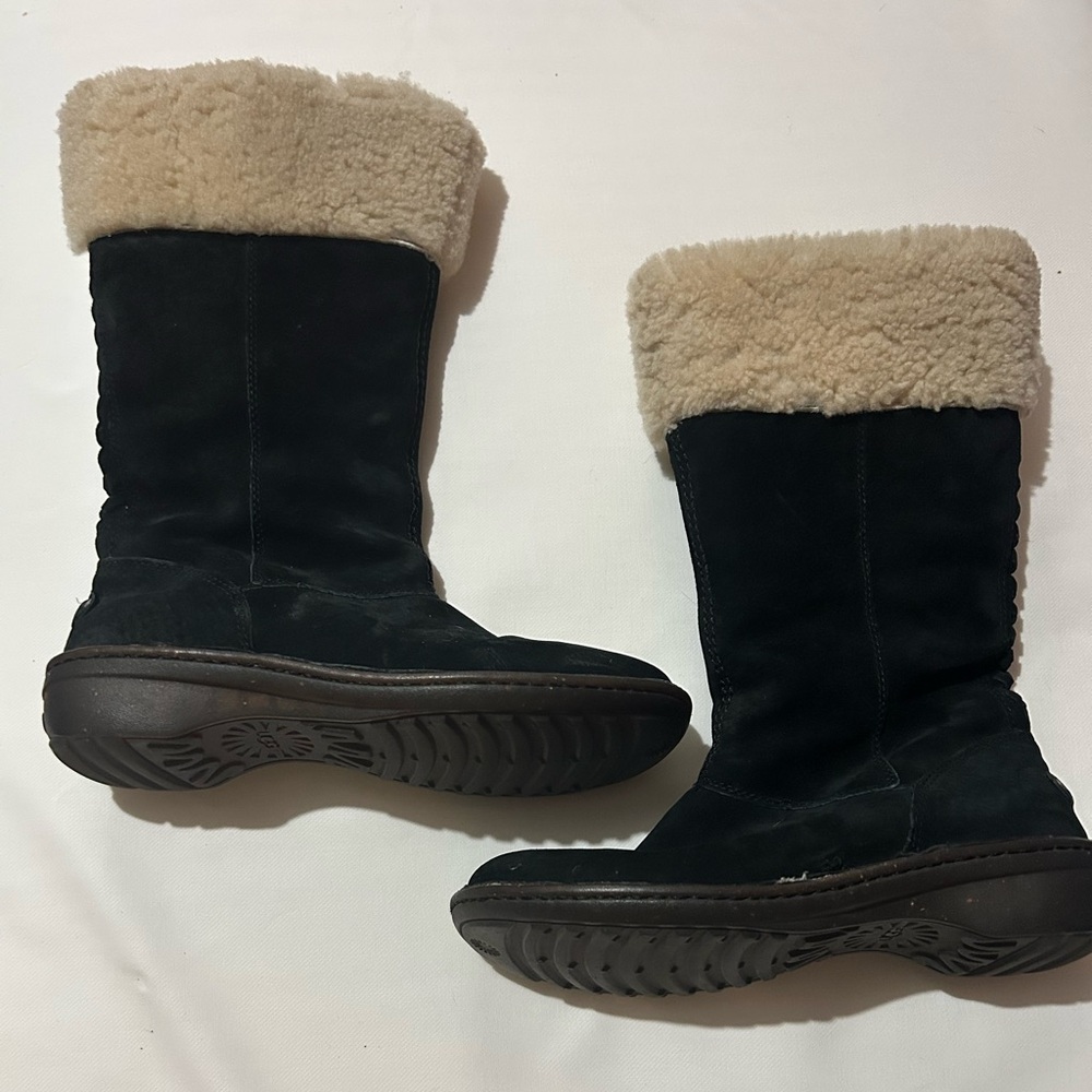 UGG Australia Karyn suede winter boots - Picture 3 of 14